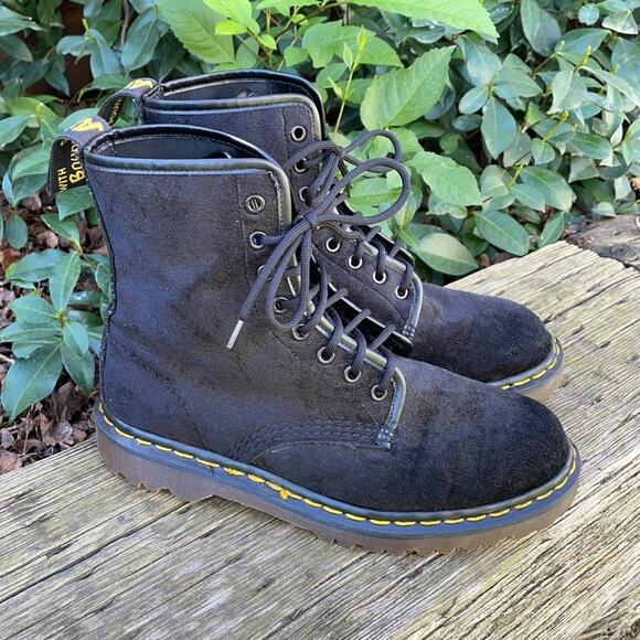 Dr Martens Black Velvet England Combat Boots Women's 8 US 6 UK - Picture 1 of 15